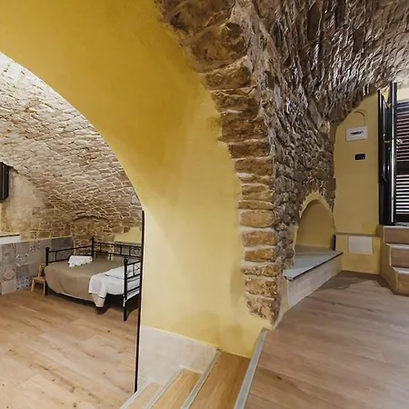 Casa Iside - Historic 14th-century In The Hamlet