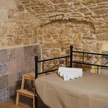 Casa Iside - Historic 14th-century In The Hamlet *